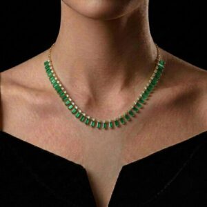 grüne halskette gold kaufen – tennis collier mit smaragdgrünen zirkonia, vergoldet, nickelfrei