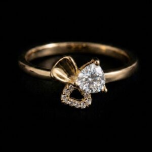 Kleeblatt Ring Gold kaufen – Zirkonia, Nickelfrei